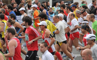 Participantes en el Maratón de Madrid en una imagen de archivo.