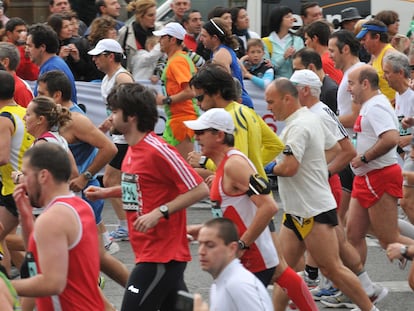 Participantes en el Maratón de Madrid en una imagen de archivo.