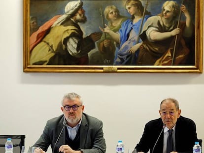 El director del Museo de Prado, Miguel Falomir y el presidente del Real Patronato, Javier Solana, este jueves en Madrid.