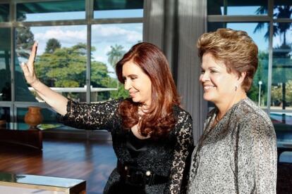 Cristina Fernandez De Kirchner com Dilma Rousseff.