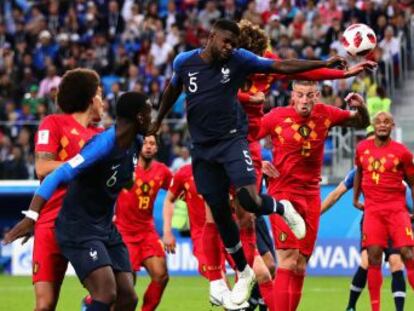 Un cabezazo de Umtiti sirve a la selección gala para derrotar a una Bélgica brillante con el balón y alcanzar su tercera final mundialista tras las de 1998 y 2006