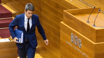 El presidente de la Generalitat, Carlos Mazn, en su comparecencia el viernes en las Cortes Valencianas.