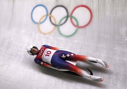 Martina Kocher (Suíça) durante a competição de Luge.