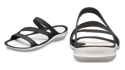 Estas sandálias femininas Crocs são ultraconfortáveis.