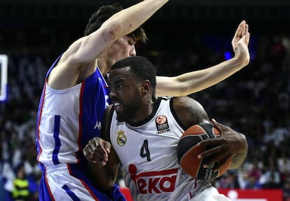 KC Rivers, en un partido de Euroliga en la temporada 2014-2015.