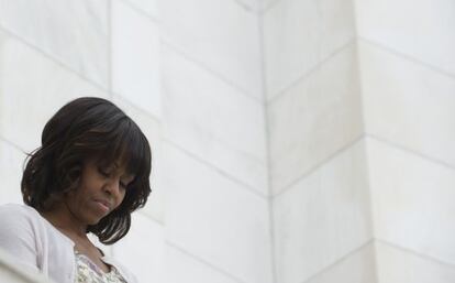 La primera dama, Michelle Obama, el Día de los Caídos en el cementerio de Arlington.