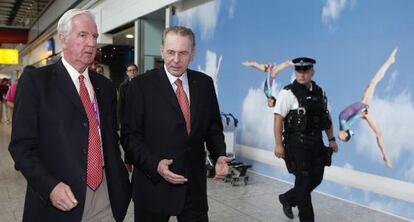 El presidente del COI, Jacques Rogge, con Craig Reedie.