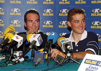 Aitor González y Óscar Sevilla durante la conferencia de prensa que dieron ayer.