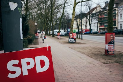 Carteles electorales del SPD en Hamburgo, ciudad en la que Olaf Scholz tiene su vivienda. 