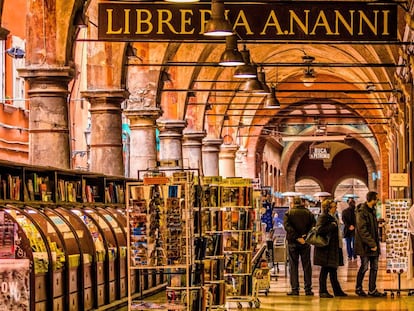 La librería Nanni, la más antigua de Bolonia.