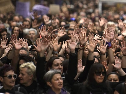 La manifestación contra la sentencia de La Manada en Pamplona, en imágenes