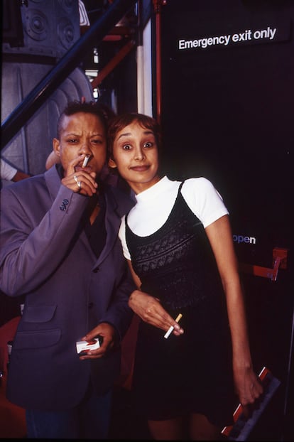 Echobelly en 1995: Debbie Smith y Sonya Madan fotografiadas en Londres.