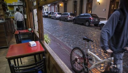 Uno de los cafés típicos de San Telmo, en Buenos Aires.