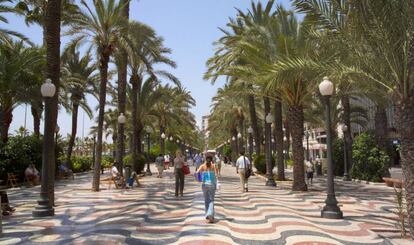 Paseo de la Explanada, en Alicante.