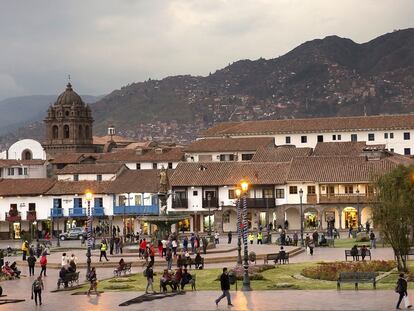 Vista de la plaza de Armas de Cuzco, en Perú.