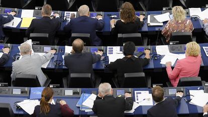 Europarlamentarios durante la sesión plenaria del 8 de junio en Estrasburgo.