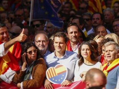 La opción que Rajoy barajaba en la entrevista con EL PAÍS encuentra la resistencia de la oposición