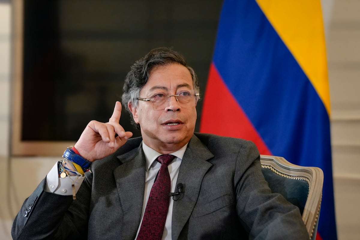Petro asegura tener indicios de que Ecuador ha bombardeado Colombia, mientras Noboa lo niega