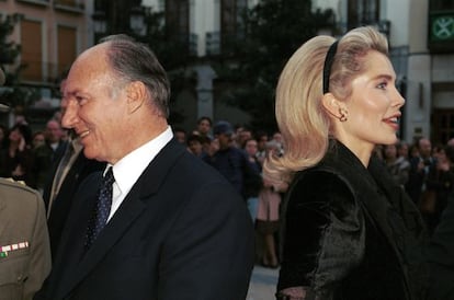 El agá Jan y su entonces esposa, Gabriele Thyssen, en su visita a Granada en 1998.