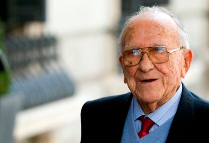 Santiago Carrillo