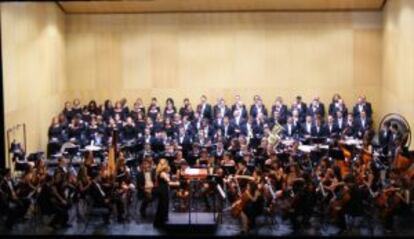 Cor y Jove Oquestra de la Generalitat en un concierto