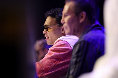Julio César Chávez Jr y su padre, en Los Ángels, California, el 14 de mayo de 2025.