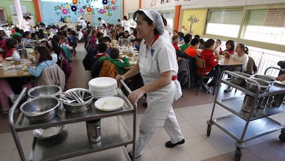 El comedor del colegio público Antonio Buero Vallejo en San Sebastián de los Reyes (Madrid).