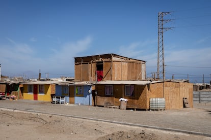 Campamento en Antofagasta. Pobreza en Chile