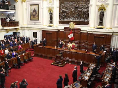 Dina Boluarte, en el Congreso de Perú el pasado martes.