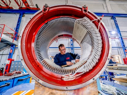 Centro de ABB en Madrid especializado en el mantenimiento y la reparación de motores y generadores.