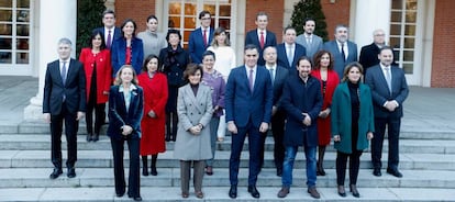 Foto de familia del nuevo Gobierno.