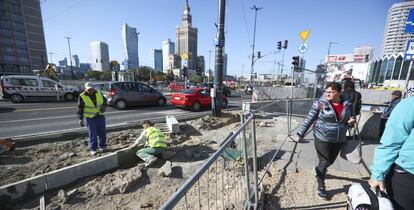 Trabajadores de la construcción el pasado mes de octubre en Varsovia (Polonia).