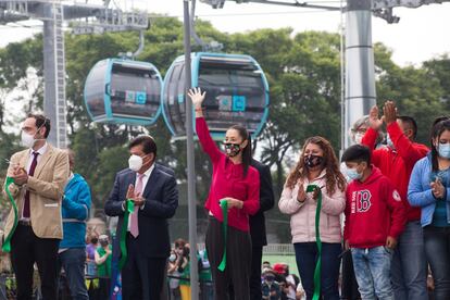 La jefa de Gobierno capitalino, Claudia Sheinbaum, inaugura el cablebús.