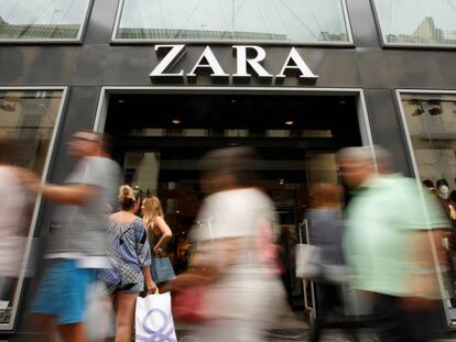En la imagen una tienda de Zara en Barcelona.
