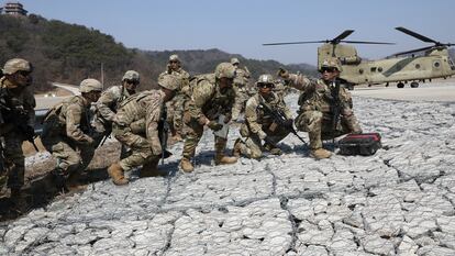 Soldados de Estados Unidos durante unos ejercicios militares en Pocheon (Corea del Sur), el pasado 19 de marzo.