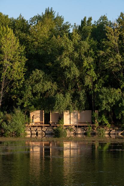 El Espacio Hiber', de Rintala Eggerston, propone una tribuna no invasiva para contemplar el Ebro.