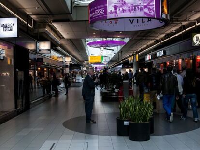 Las franquicias y comercios en aeropuertos se frotan las manos