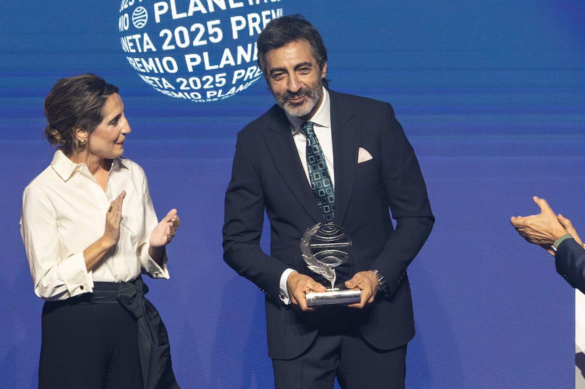El polemista Juan del Val gana el Premio Planeta 2025 | Cultura | EL PAÍS