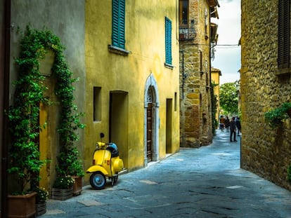 Una calle de la villa de Pienza, en la Toscana (Italia). 