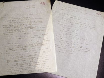 Las dos hojas manuscritas de 'El principito' que subastará la casa ArtCurial.