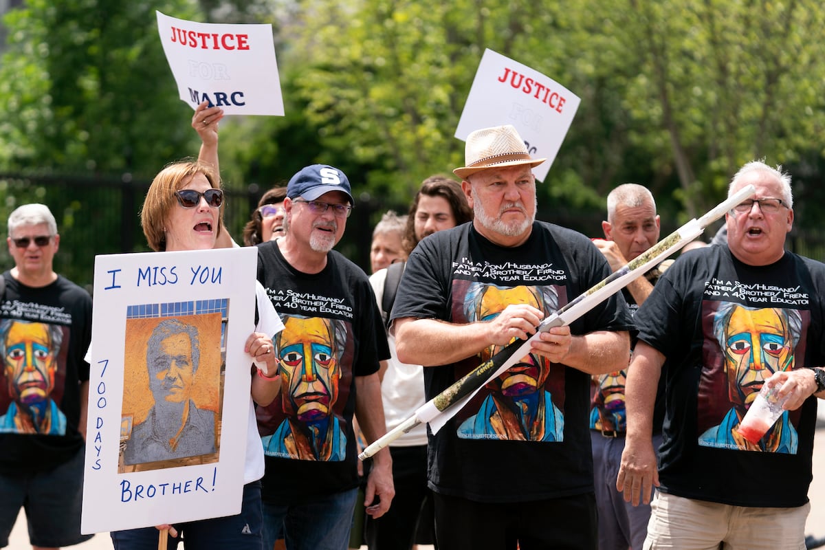 USA announces the release of his citizen Mark Fogel in a exchange with Russia
