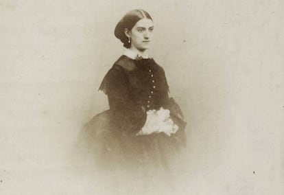 Constance Quéniaux, en una imagen tomada por Félix Nadar, pionero de la fotografía.