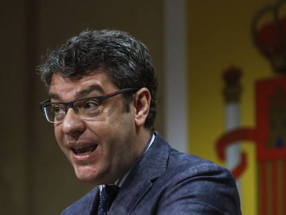 El ministro de Energ&iacute;a, &Aacute;lvaro Nadal