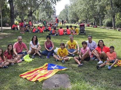 La familia Riera, en el parque de la Ciutadella.