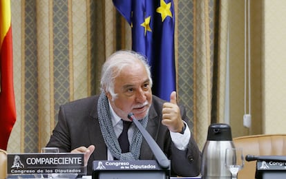 El director de la Dirección General de Tráfico, Pere Navarro, durante su comparecencia este jueves ante la Comisión de Seguridad Vial del Congreso.