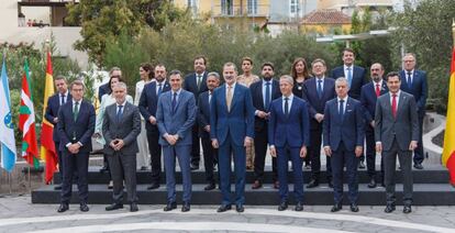 Foto de familia en la Conferencia de Presidentes, en La Palma, este domingo.