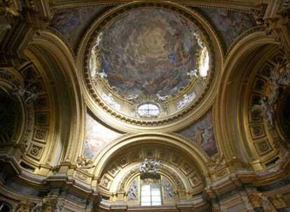 Bóveda de la Capilla Real, de Ventura Rodríguez, decorada por Corrado Giaquinto.