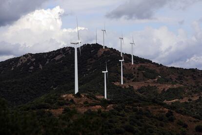 Parque eólico de Collet dels Feixos, cerca de Pradell de la Teixeta.