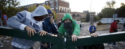 Student barricades at the Somosaguas campus of Madrid's Complutense University in October 2013.