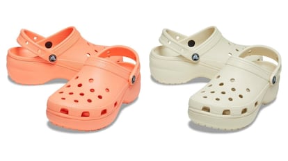 Este modelo de Crocs con plataforma está disponible en diferentes tonalidades.